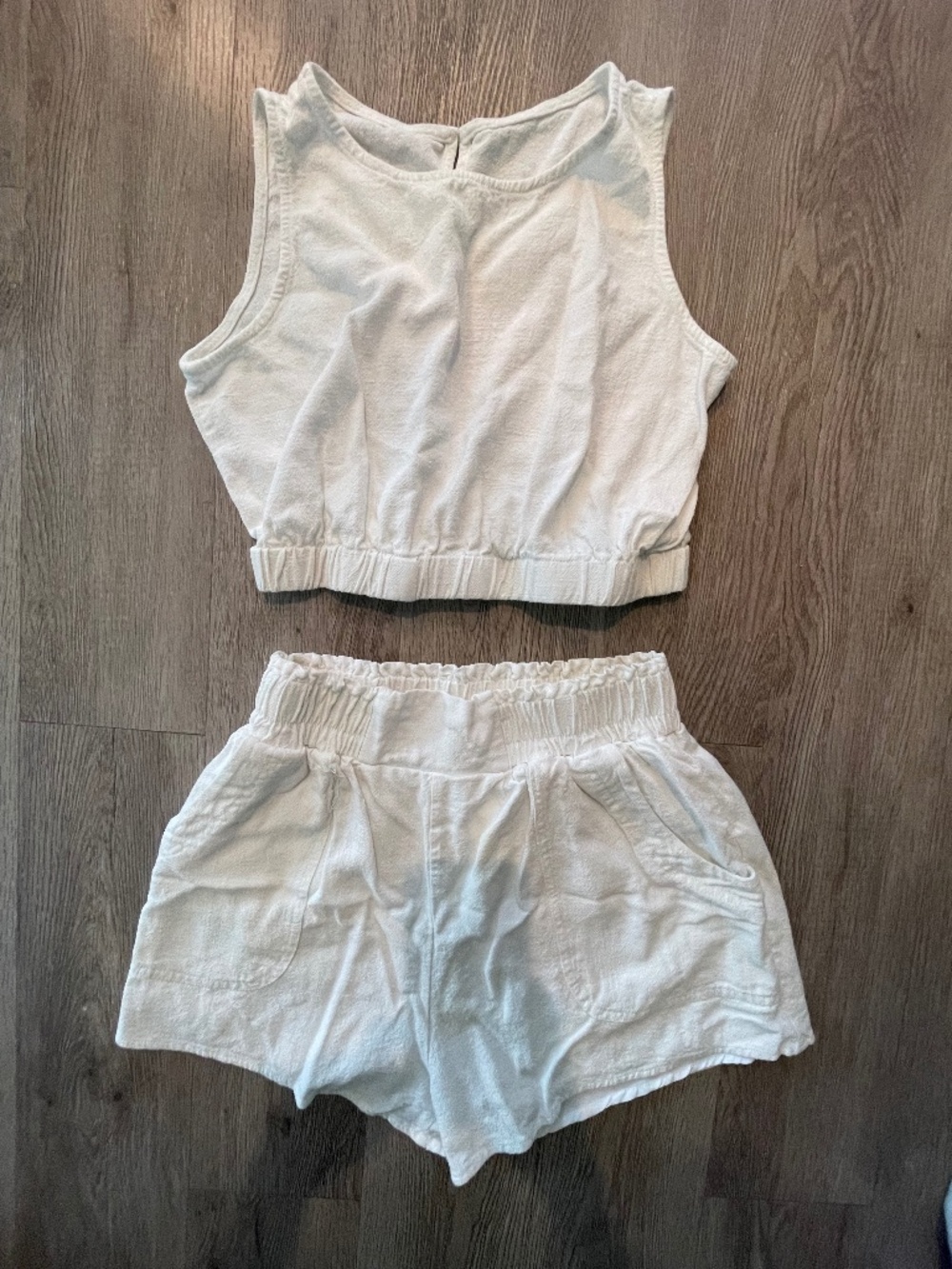 White two piece summer set